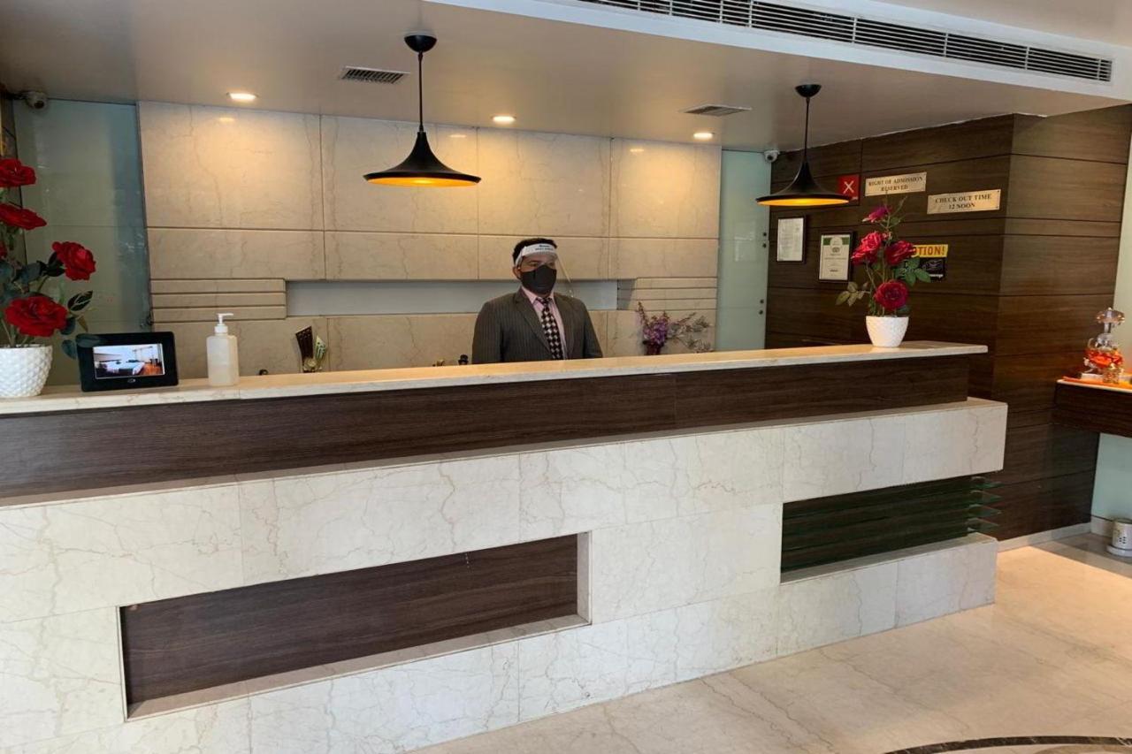 Hotel Narula'S Aurrum Amritsar Eksteriør billede